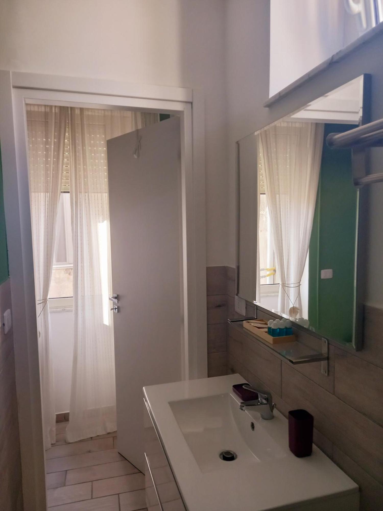 Chez Bois - Suite Apartment Capodimonte Neapel Exteriör bild
